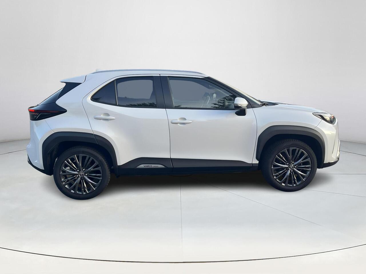 Toyota YARIS Cross 1.5 Hybrid Adventure 4WD | Navigatie | Apple CarPlay/Android auto | Achteruitrijcamera | Trekhaak