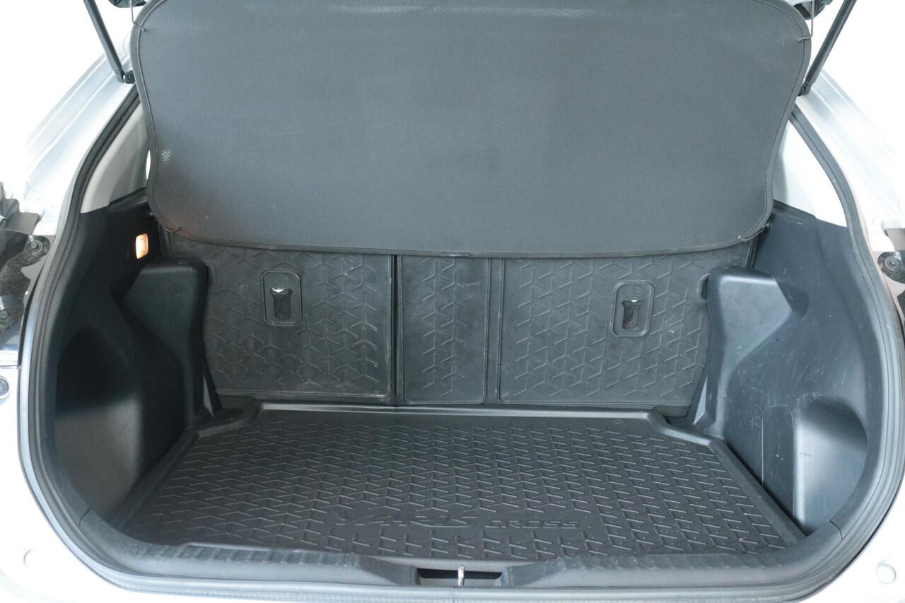 Toyota YARIS Cross 1.5 Hybrid Active, Parkeersensoren, Trekhaak