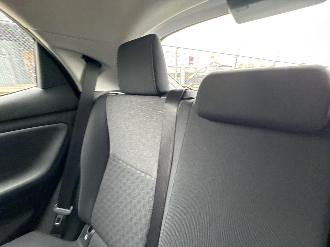 Toyota YARIS 1.5 Hybrid Dynamic Edition | Rijklaar