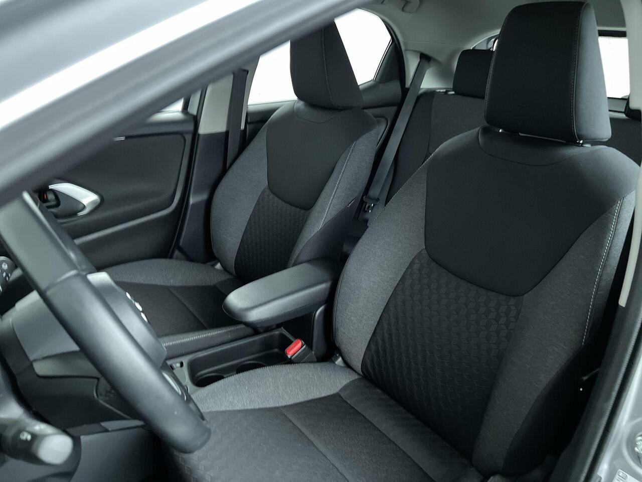 Toyota YARIS 1.5 Hybrid Edition | Bearlock | Parkeersensoren