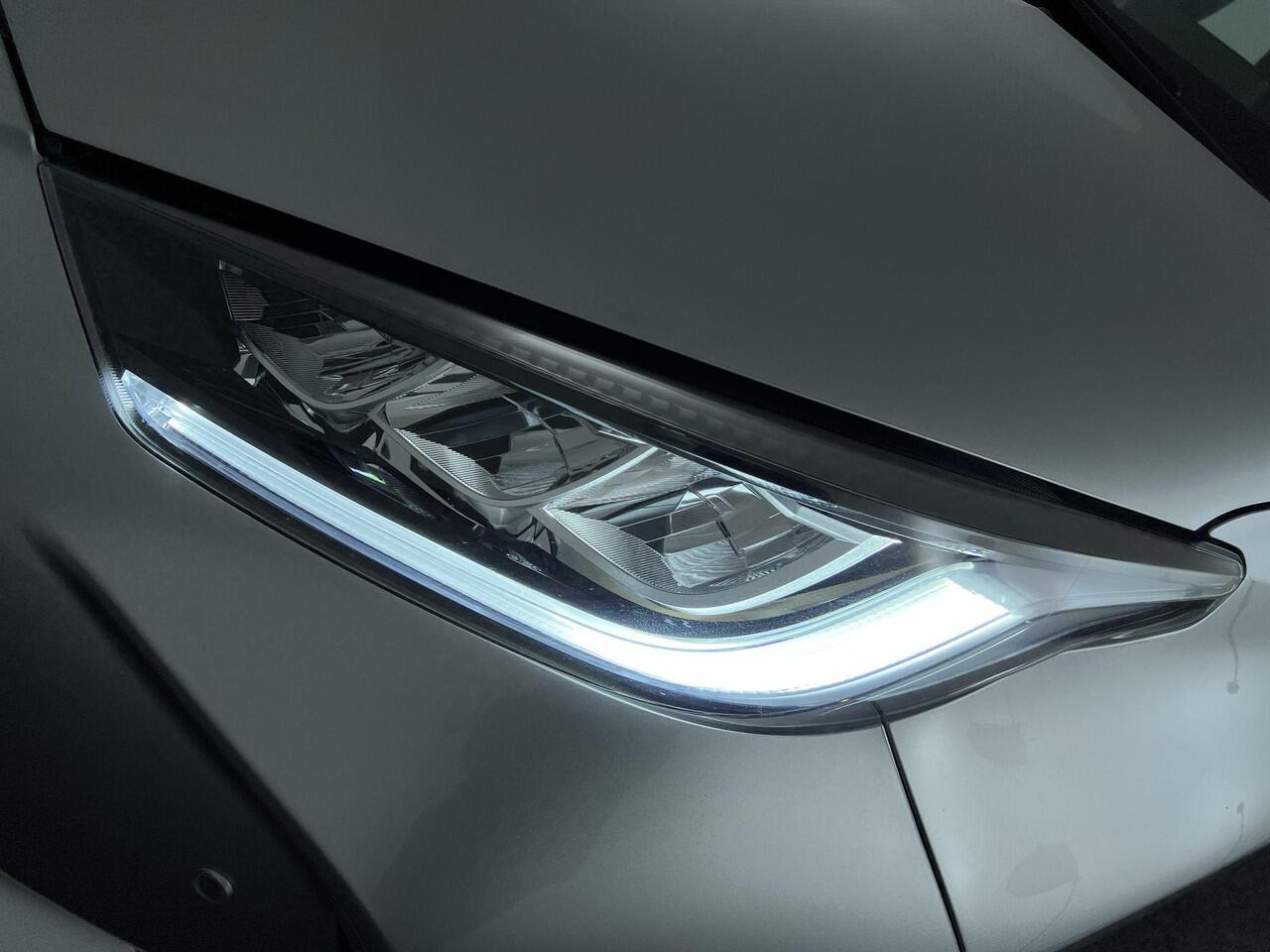 Toyota YARIS 1.5 Hybrid Edition | Bearlock | Parkeersensoren