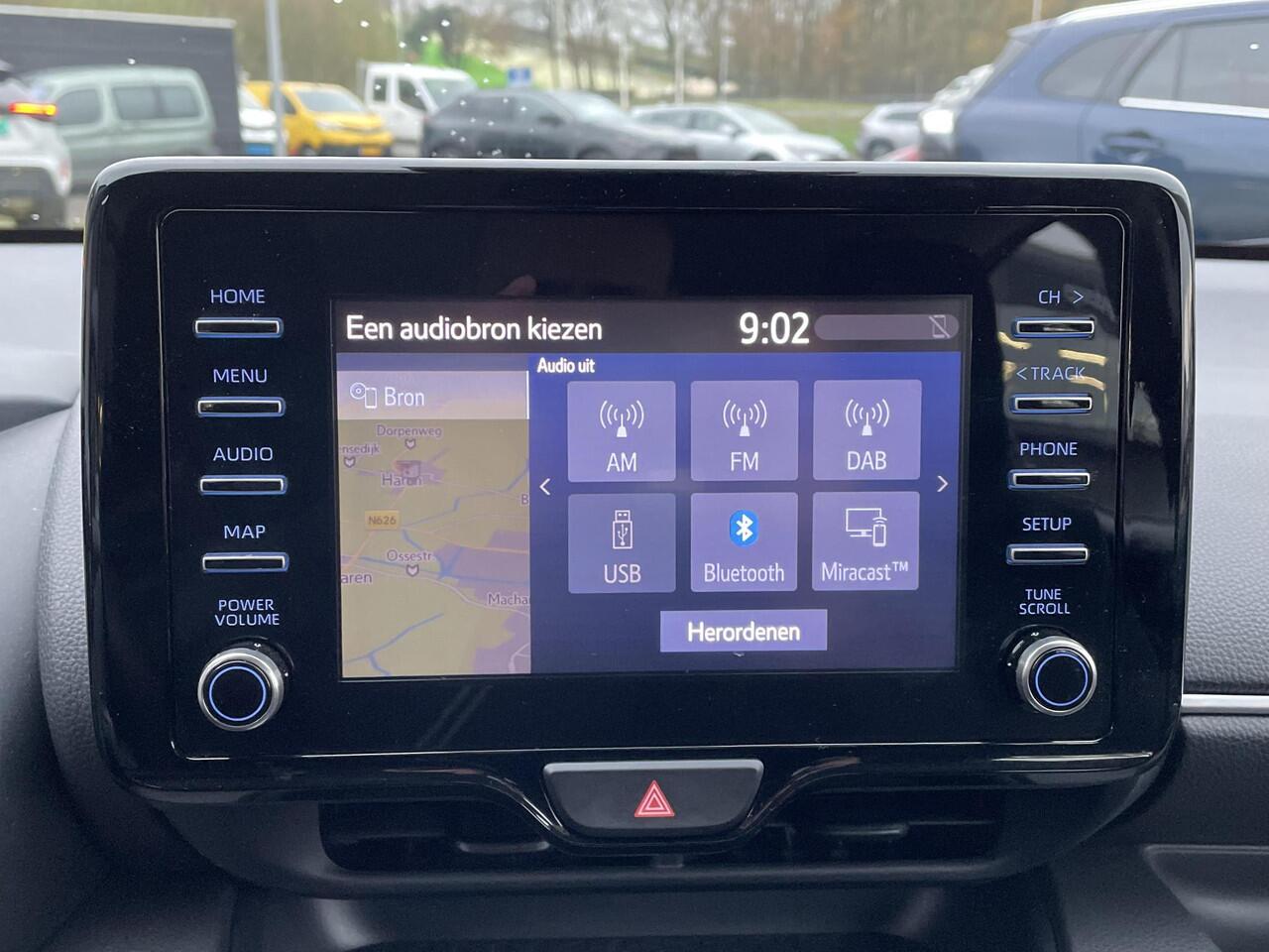 Toyota YARIS 1.5 Hybrid Dynamic **APPLE CARPLAY/ NAVIGATIE/ 36 MAANDEN GARANTIE**