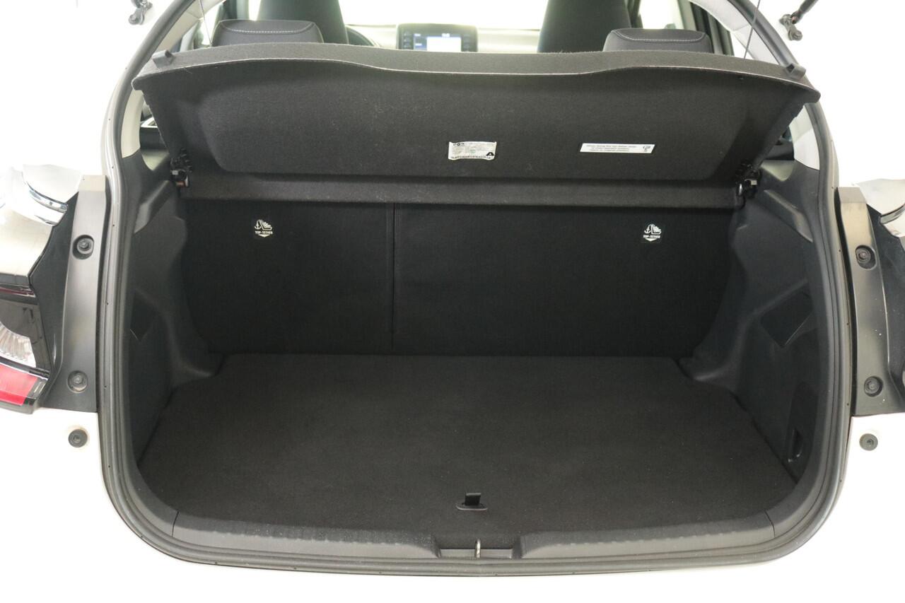 Toyota YARIS 1.5 Hybrid Active, Startknop, Navi