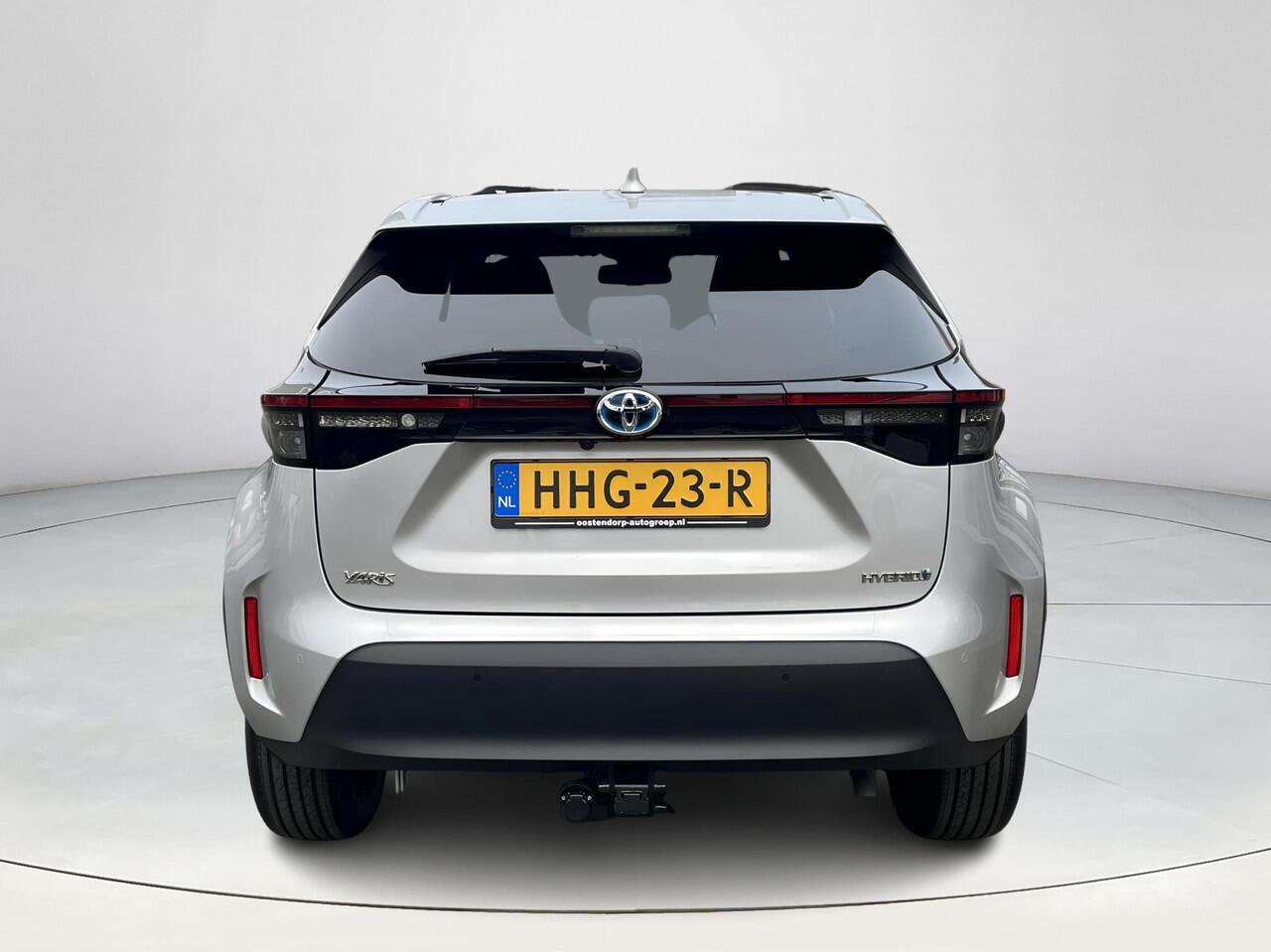 Toyota YARIS Cross 1.5 Hybrid Executive | Trekhaak | Panoramadak | Stoel- + stuurverwarming | Camera's rondom |