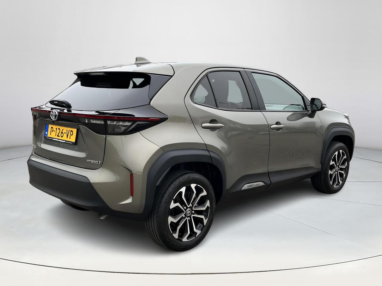 Toyota YARIS Cross 1.5 Hybrid First Edition | Navigatie | Parkeercamera | LED koplampen | Keyless entry |