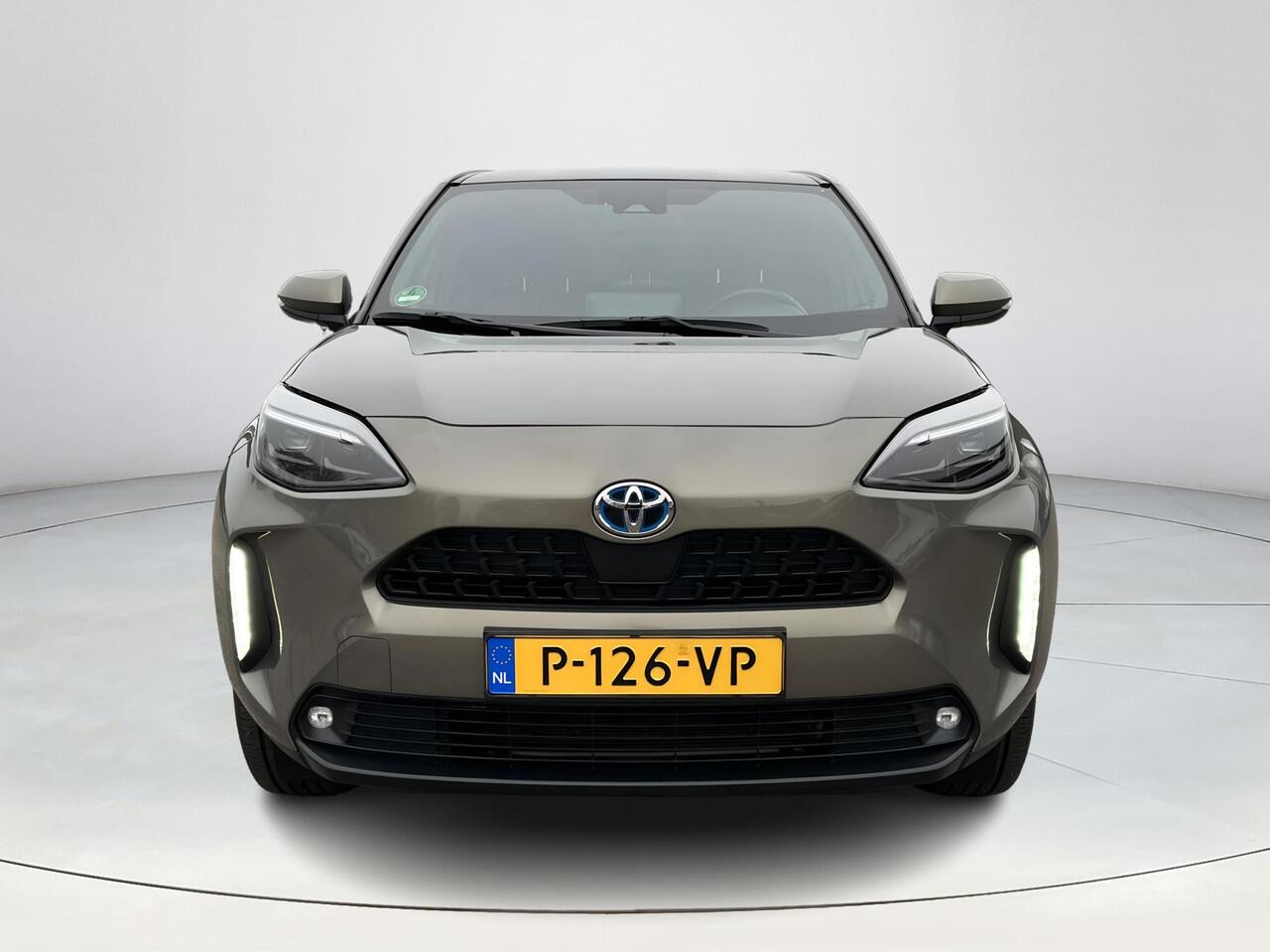 Toyota YARIS Cross 1.5 Hybrid First Edition | Navigatie | Parkeercamera | LED koplampen | Keyless entry |