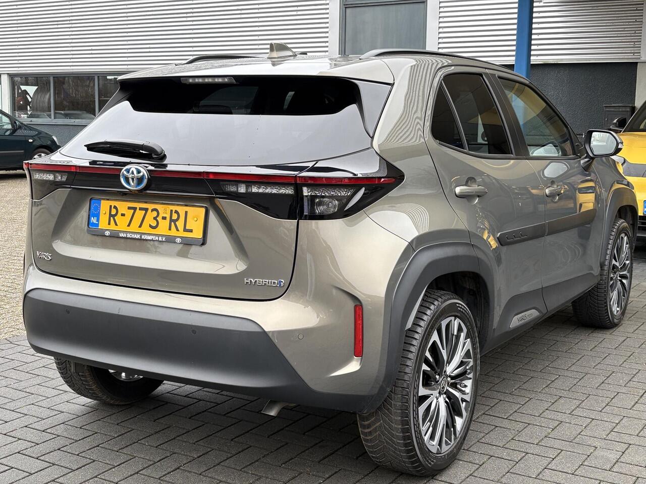 Toyota YARIS Cross 1.5 Hybrid Executive | Navigatie | Stoelverwarming | Adaptive cruise control