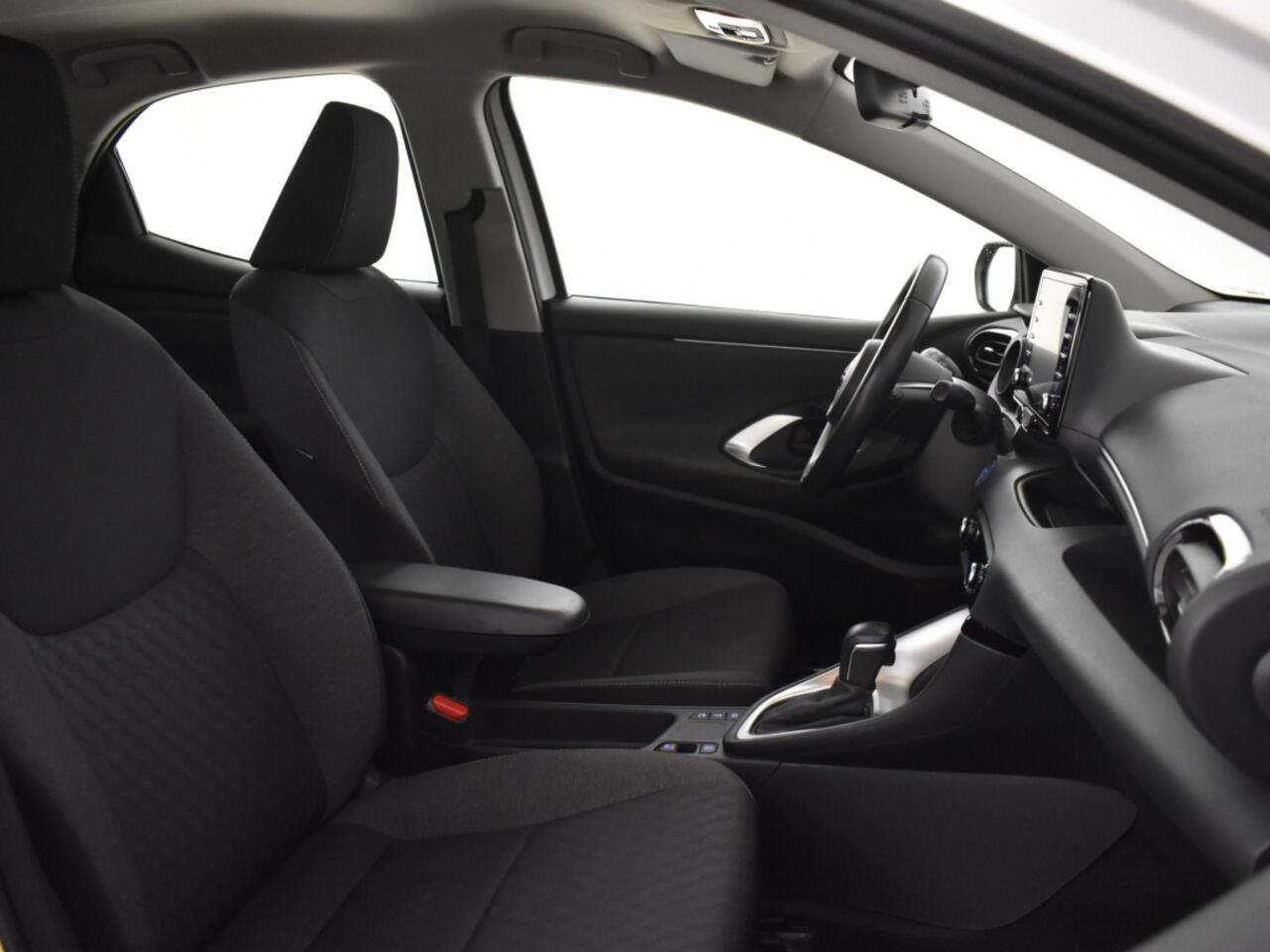 Toyota YARIS 1.5 Hybrid TeamNL | DAB | Carplay