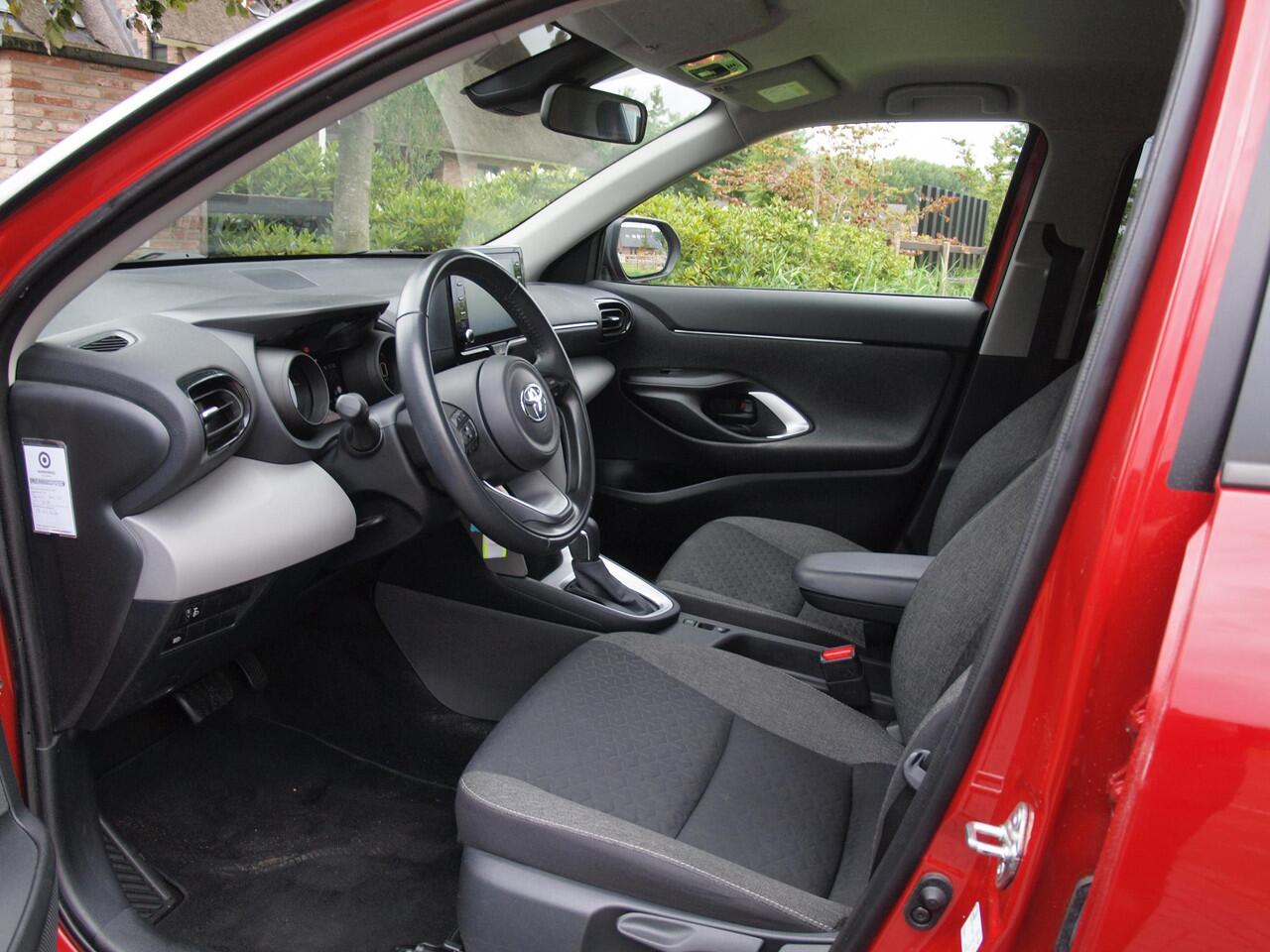 Toyota YARIS Cross 1.5 Hybrid Business | Camera | Cruise Control | Apple Carplay | NL-Auto |