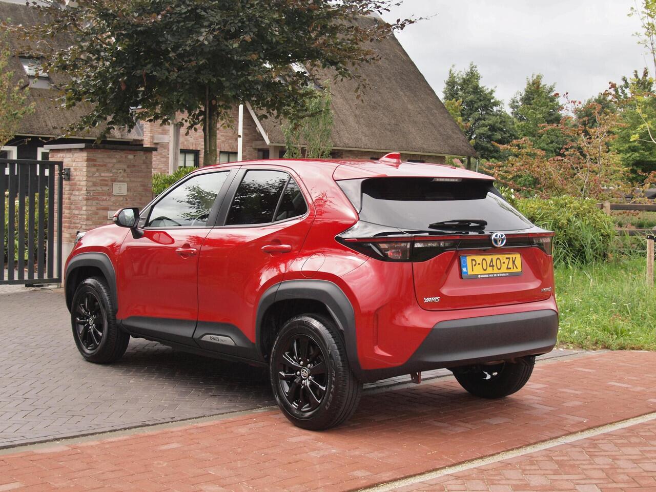 Toyota YARIS Cross 1.5 Hybrid Business | Camera | Cruise Control | Apple Carplay | NL-Auto |