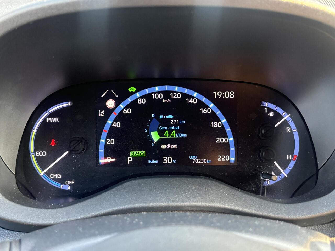 Toyota YARIS Cross 1.5 Hybrid Dynamic | Navigatie | Apple CarPlay/Android Auto | Adaptive Cruise Control | Camera | Toyota garantie tot 2032!