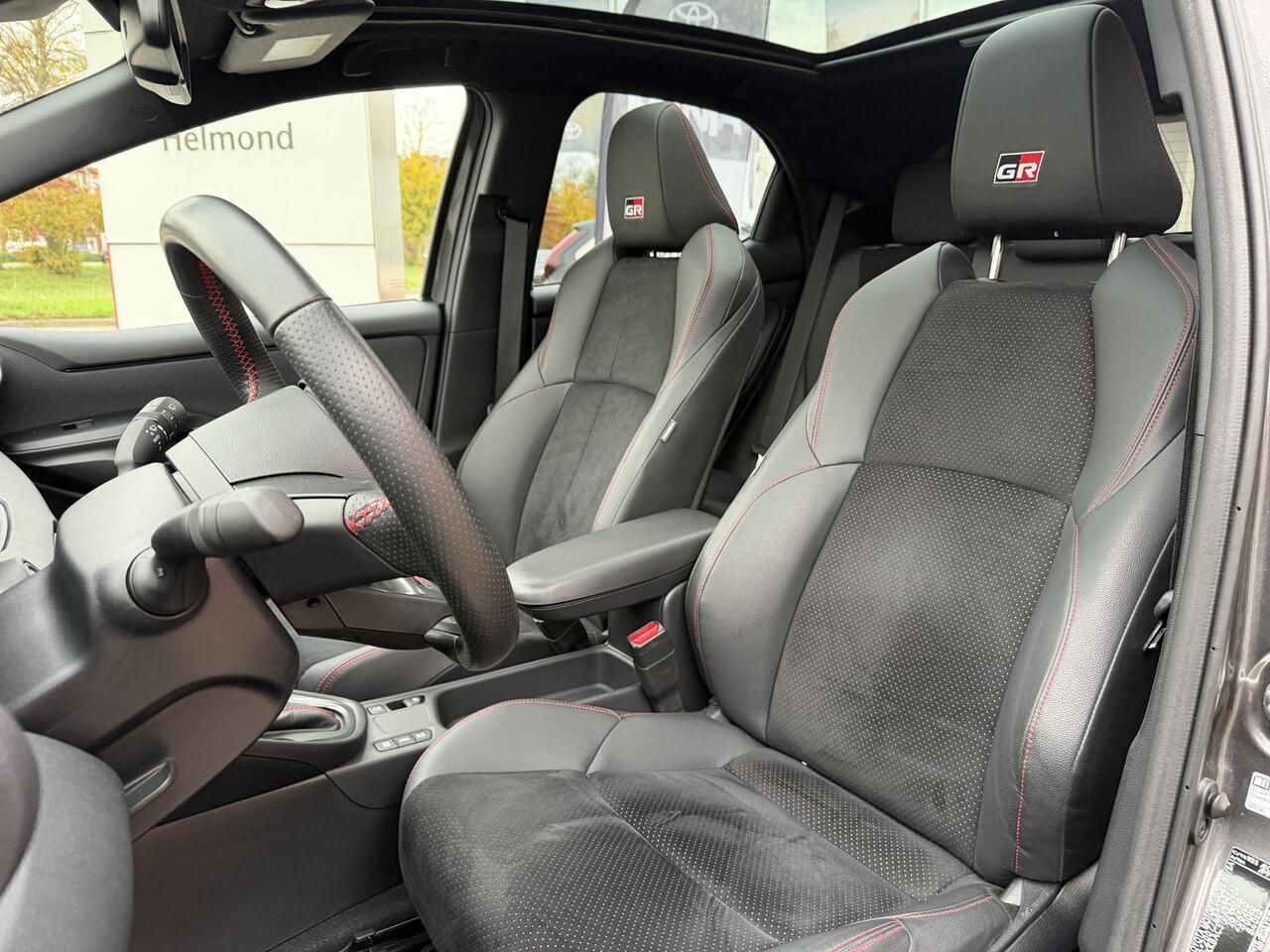 Toyota YARIS 1.5 Hybrid GR Sport Premium Pakket | Pano | JBL | Headup