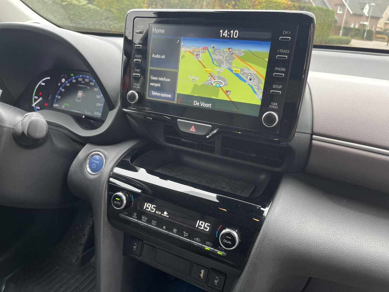 Toyota YARIS Cross 1.5 Hybrid Executive *Matrix LED*360gr camera*