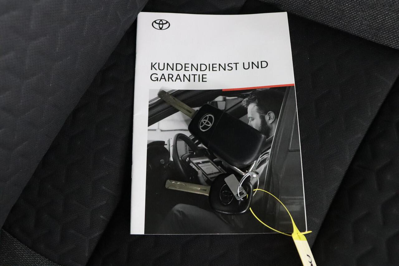 Toyota YARIS Cross 1.5 Hybrid Active | AWD | Apple carplay & Android auto | Parkeer camera |