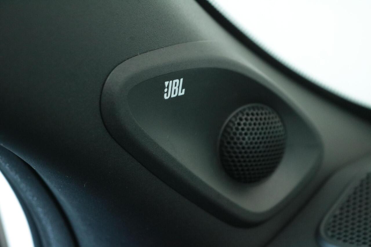 Toyota YARIS 1.5 Hybrid GR Sport, JBL, BSM, HEAD-UP, Apple Carplay/Android Auto, Stuur & Stoelverwarming!