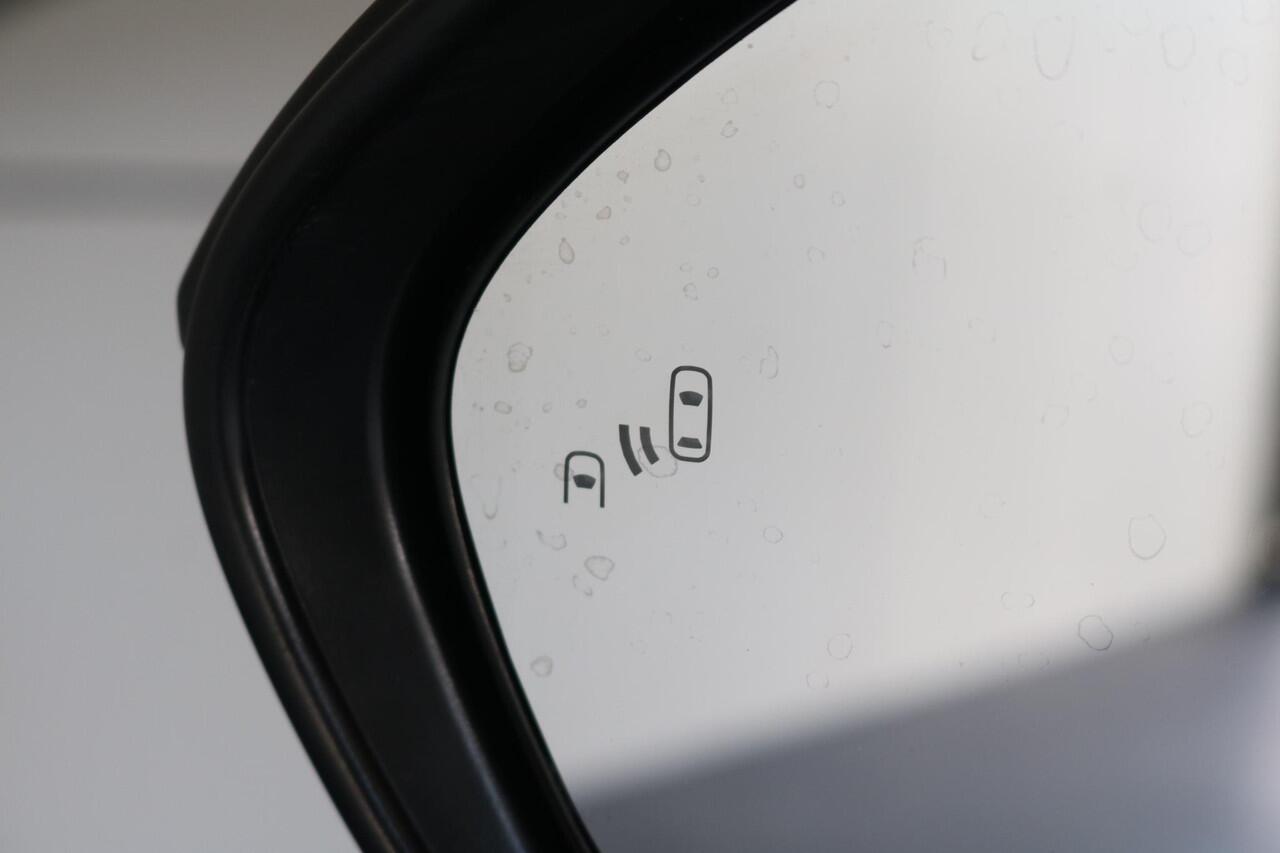 Toyota YARIS 1.5 Hybrid GR Sport, JBL, BSM, HEAD-UP, Apple Carplay/Android Auto, Stuur & Stoelverwarming!