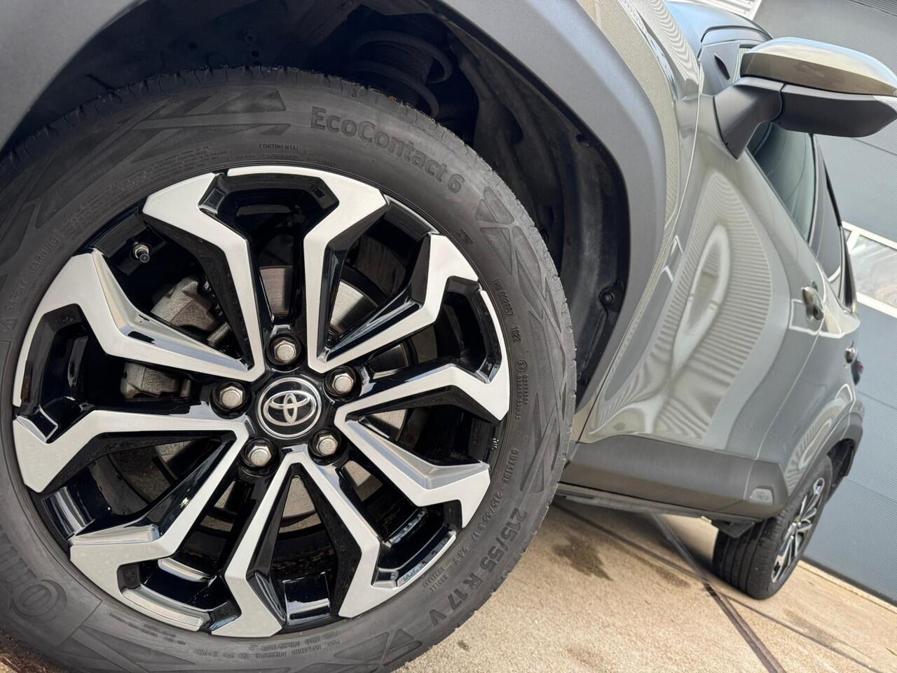 Toyota YARIS Cross 1.5 Hybrid Dynamic |Camera |Keyless |Navi |Carplay