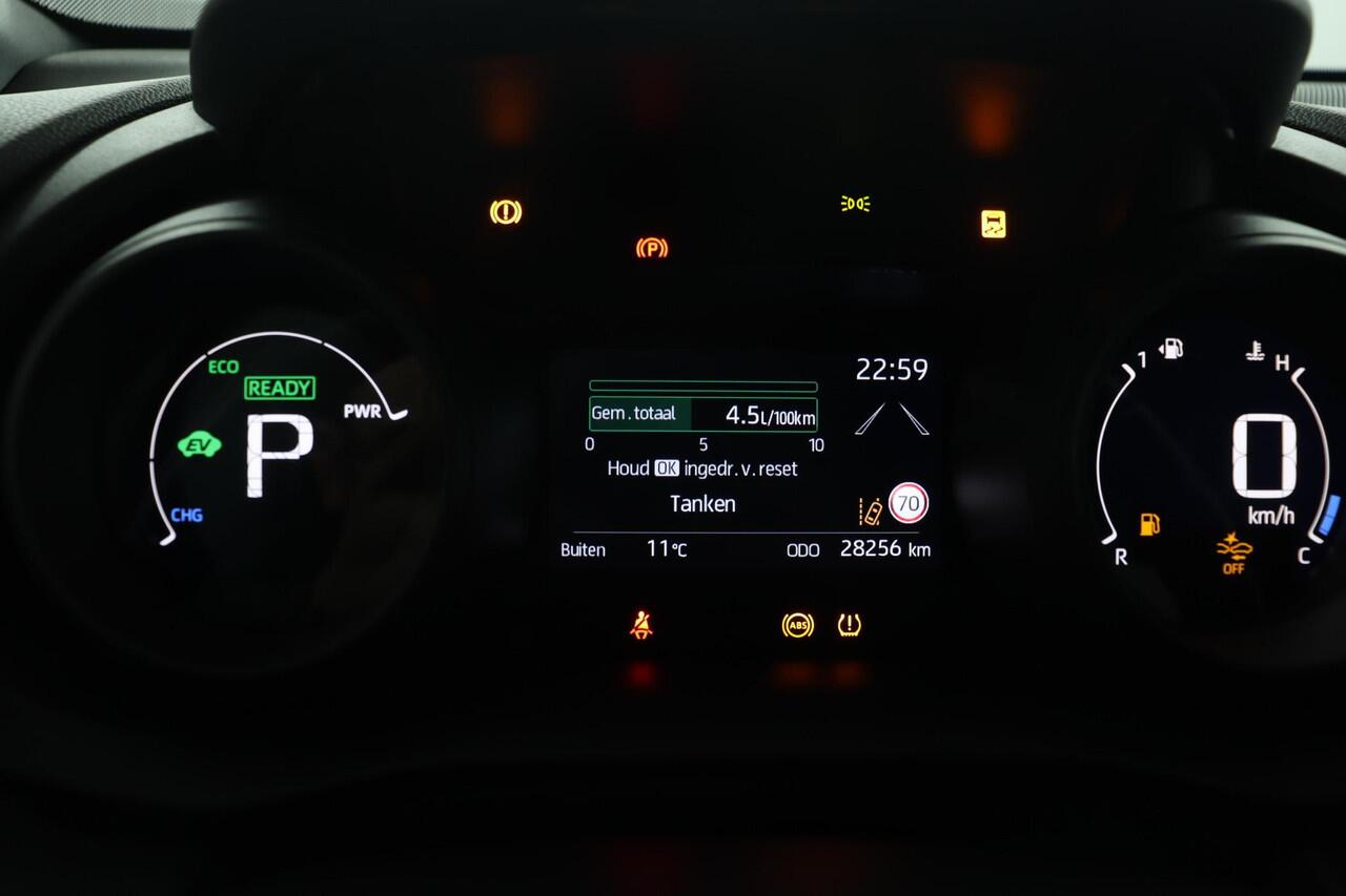 Toyota YARIS Cross 1.5 Hybrid Business Plus | Navigatie | LMV | Climate control |