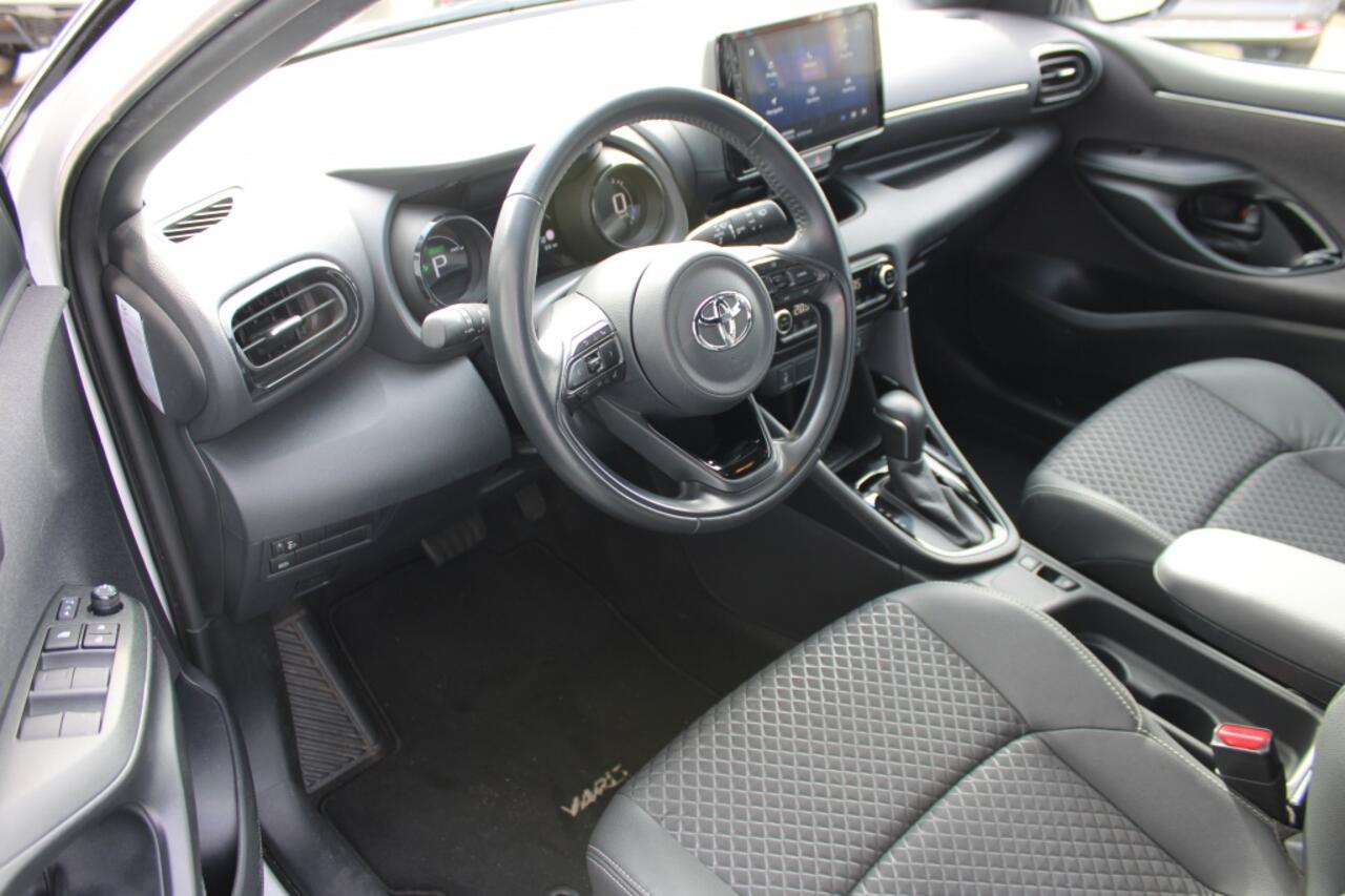 Toyota YARIS 1.5 Hybrid Executive Automaat | Navi | Camera | Clima