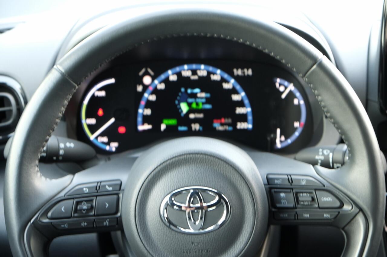 Toyota YARIS Cross 1.5 Hybrid 115 Dynamic Automaat | Apple Carplay / Android auto