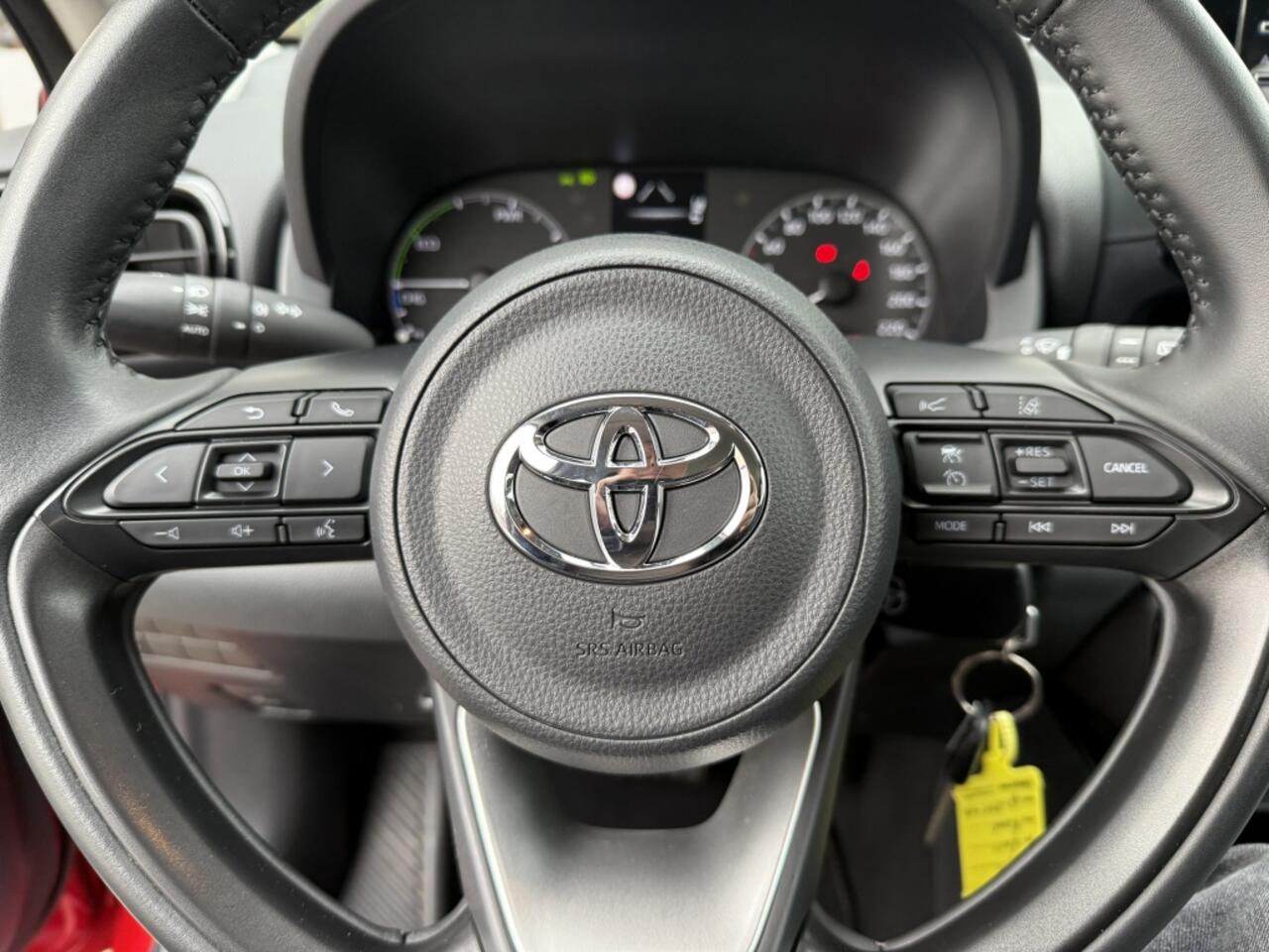 Toyota YARIS 1.5 Hybrid Active | Camera | Climate Control | Carplay