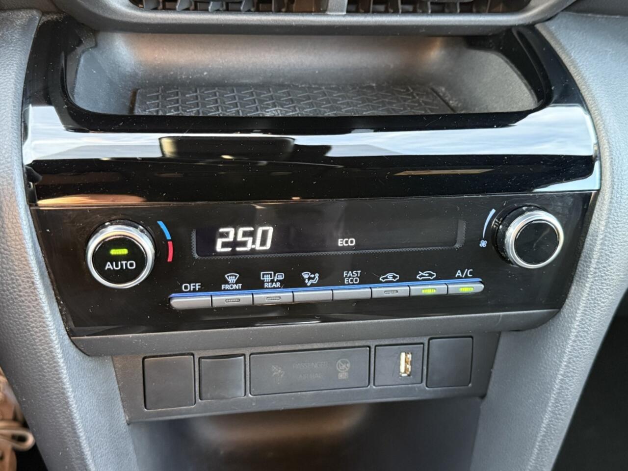 Toyota YARIS Cross 1.5 Hybrid Dynamic | Trekhaak | Carplay | Keyless