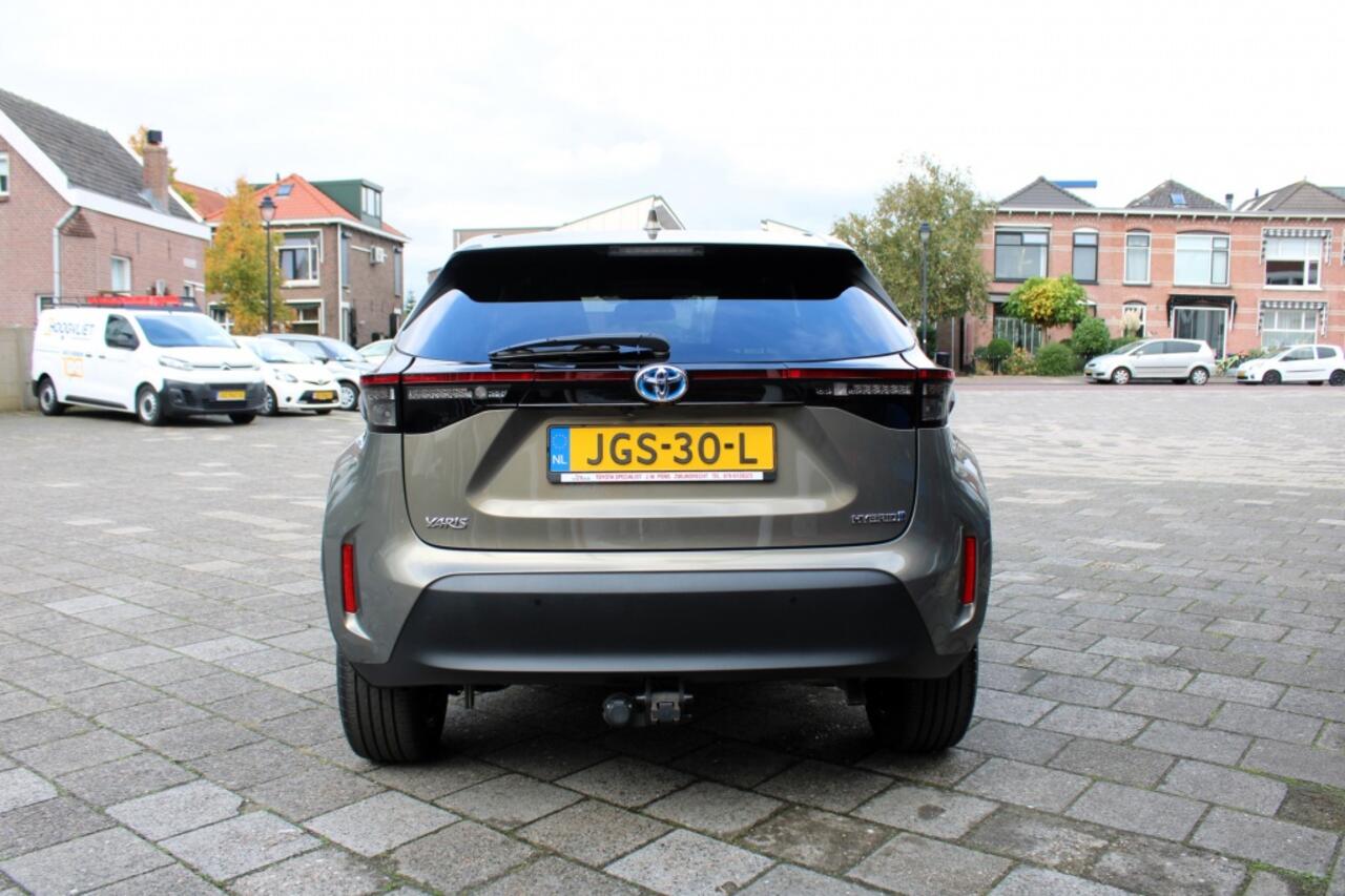 Toyota YARIS Cross 1.5 Hybrid Team Player