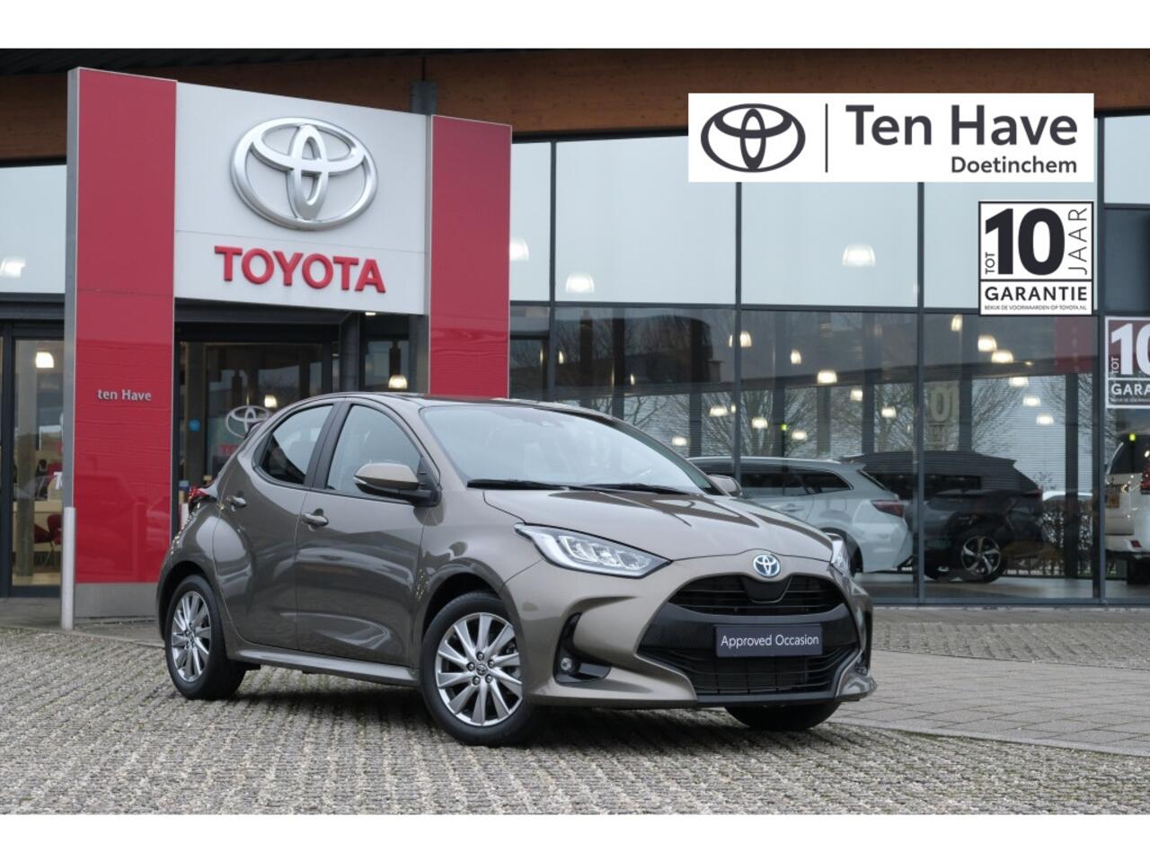 Toyota YARIS 1.5 Hybrid 115 Dynamic Automaat | Winter pack | Apple CarPlay &