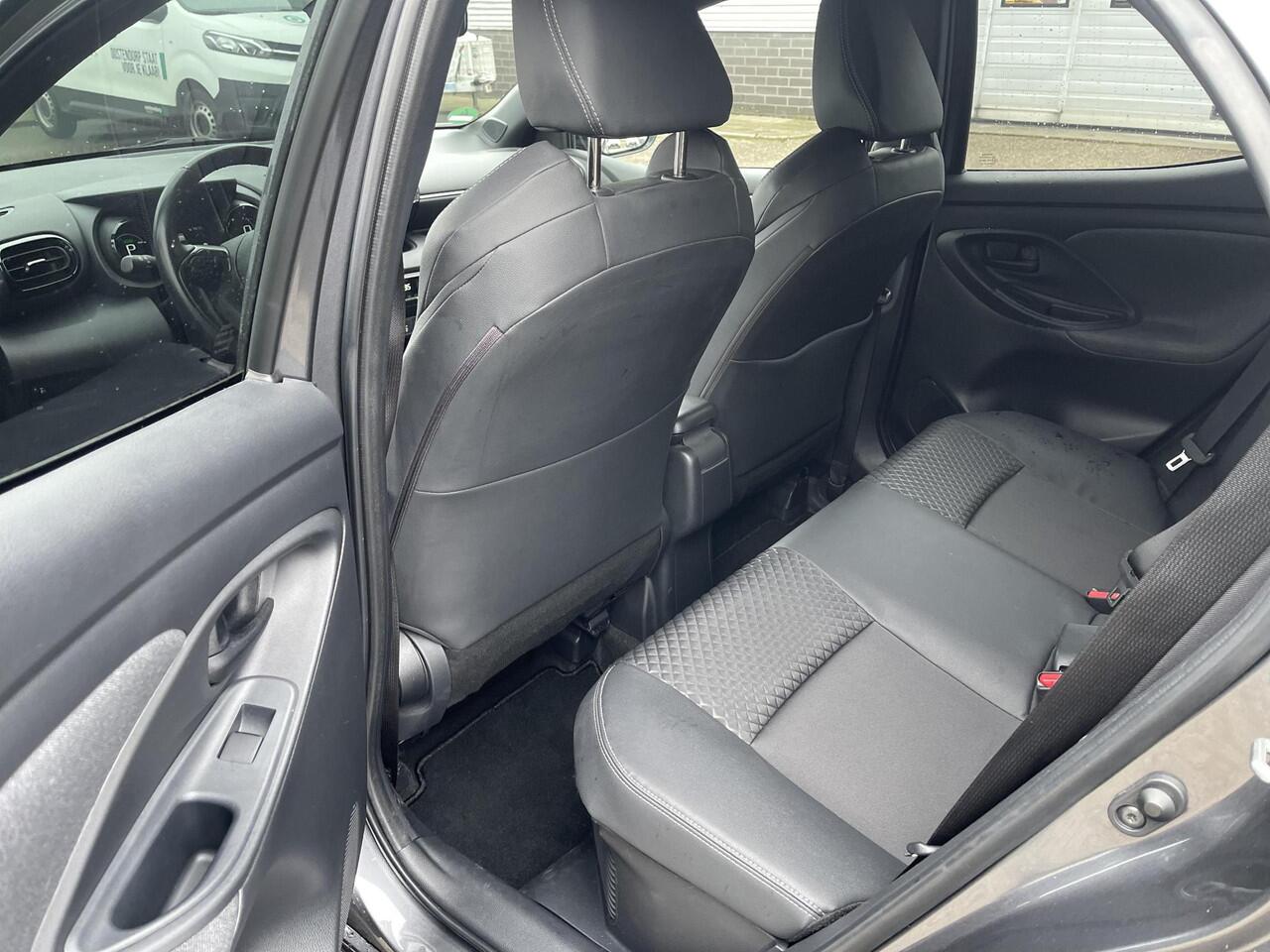 Toyota YARIS 1.5 Hybrid Executive