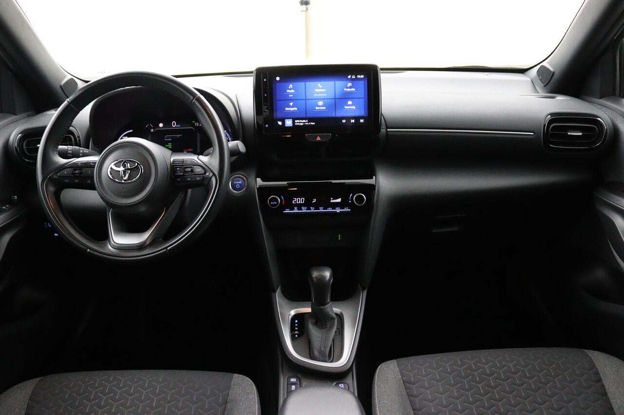 Toyota YARIS Cross 1.5 Hybrid First Edition | Trekhaak | Keyless Entry | DAB | Navigatie |