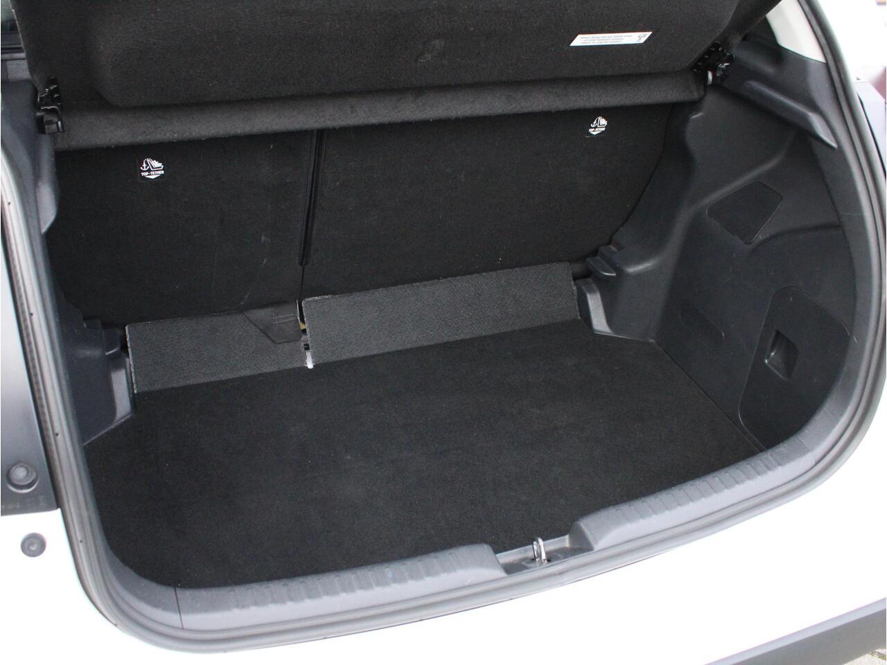 Toyota YARIS 1.5 Hybrid TeamNL Automaat, Cruise en Climate Control, Carplay/Android Auto