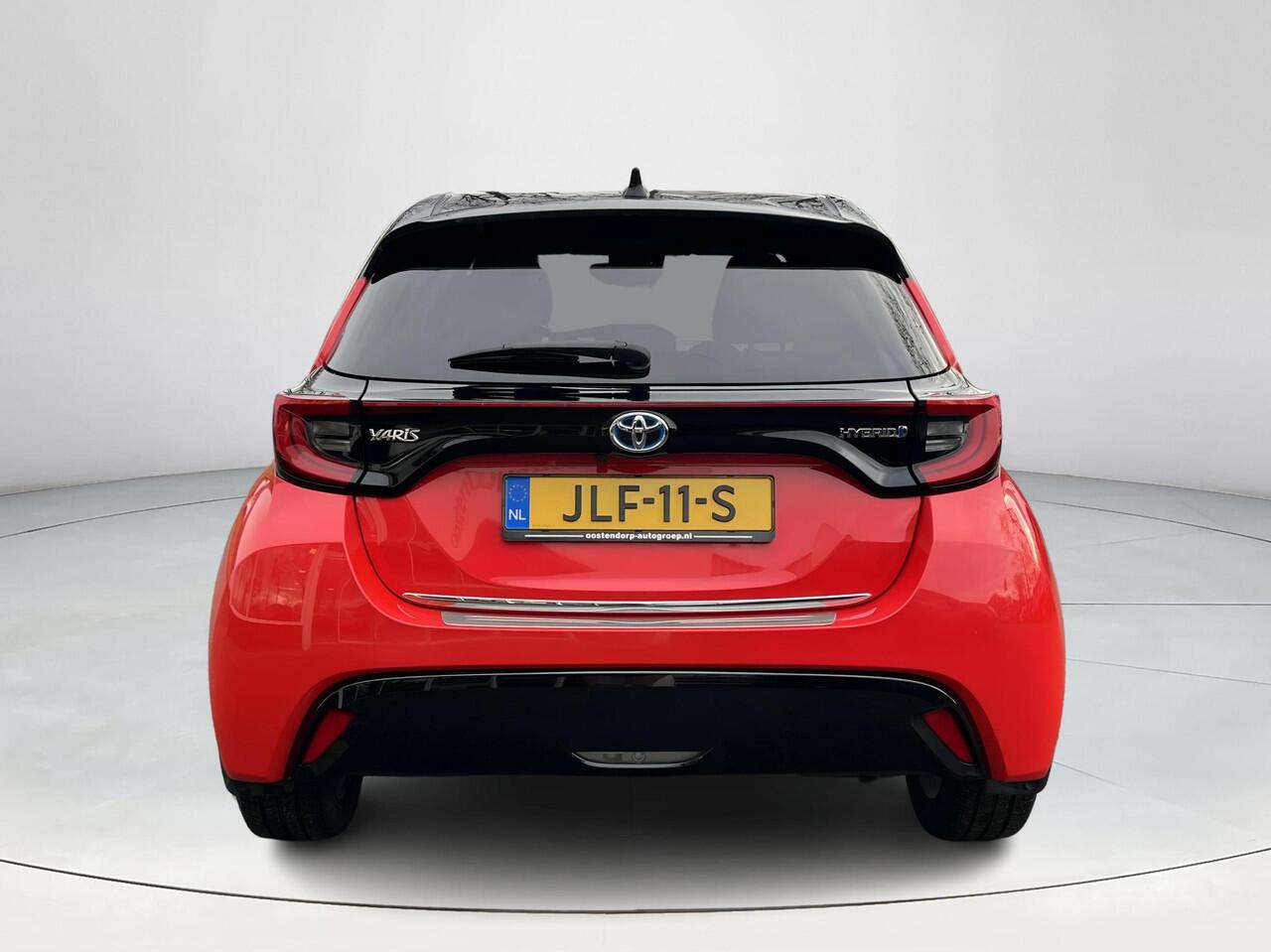 Toyota YARIS 1.5 Hybrid Executive | Stoelverwarming | Parkeercamera | Keyless entry | 17 inch LM-velgen |