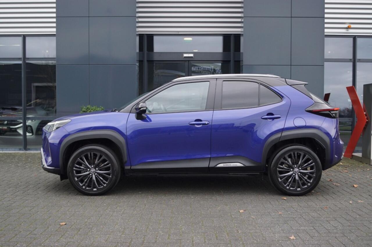 Toyota YARIS 1.5 Hybrid Adventure / Camera /Elektr. A-Klep/ Head-up/ JBL /Navi/18 Inch LM