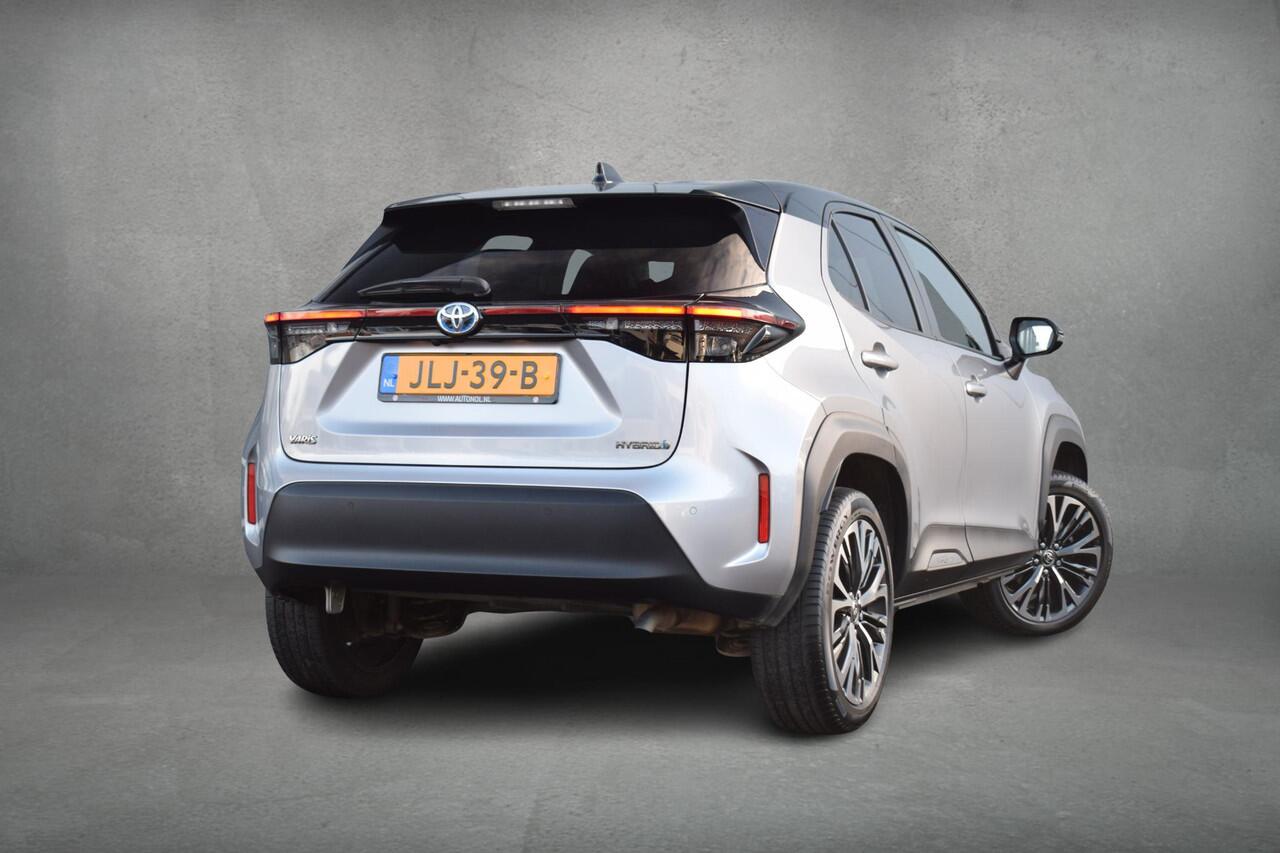 Toyota YARIS Cross 1.5 Hybrid Executive | Two Tone | Apple CarPlay | Half Leer | Stoelverwarming