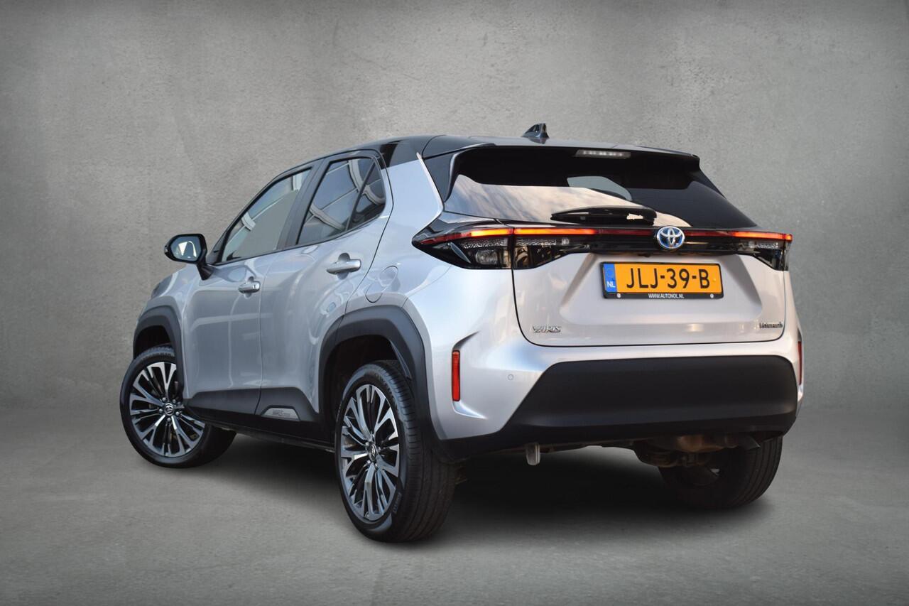Toyota YARIS Cross 1.5 Hybrid Executive | Two Tone | Apple CarPlay | Half Leer | Stoelverwarming