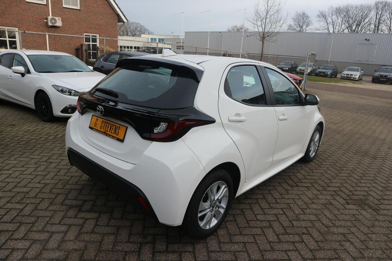 Toyota YARIS 1.5 VVT-i Active Automaat