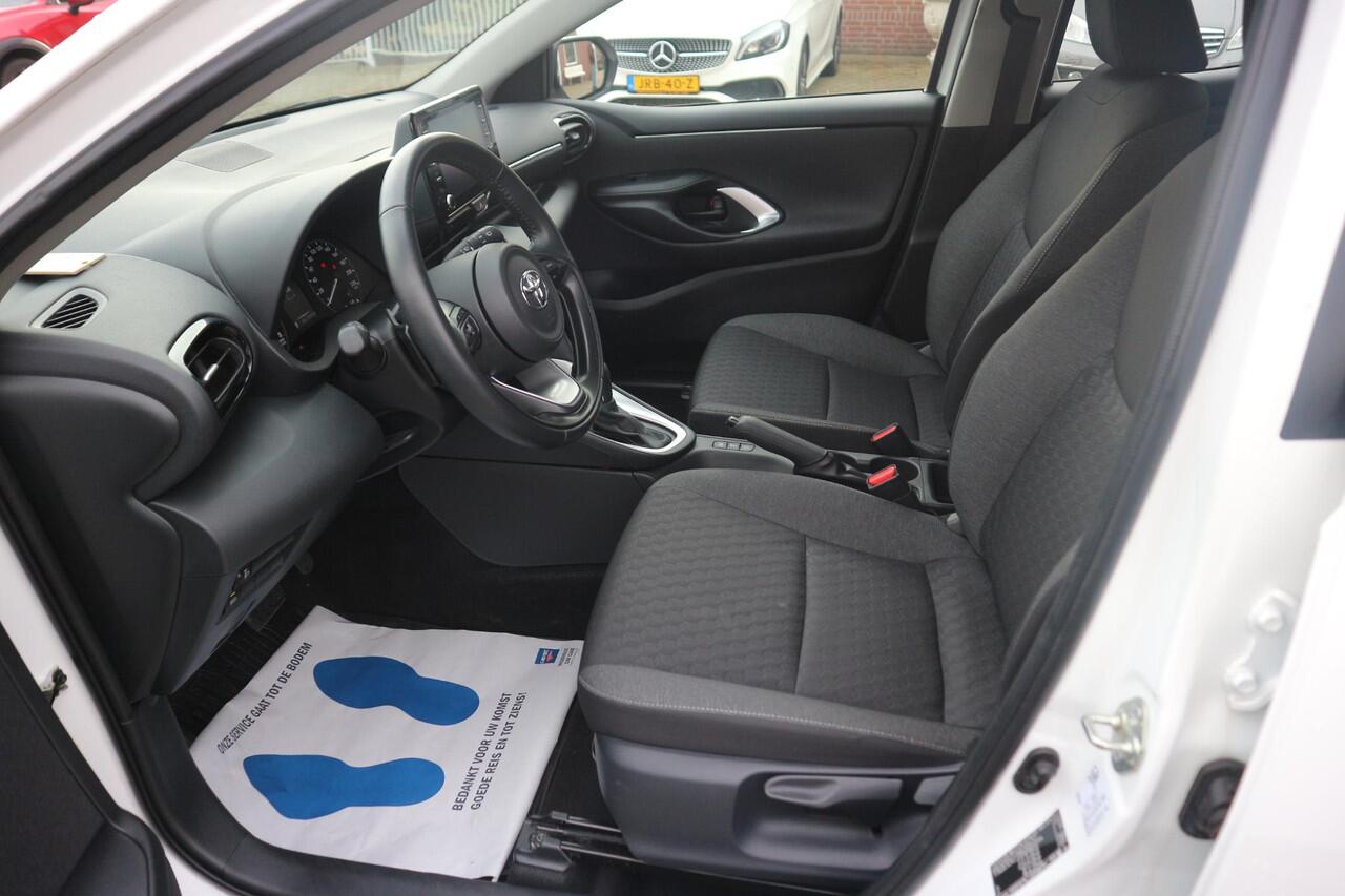 Toyota YARIS 1.5 VVT-i Active Automaat
