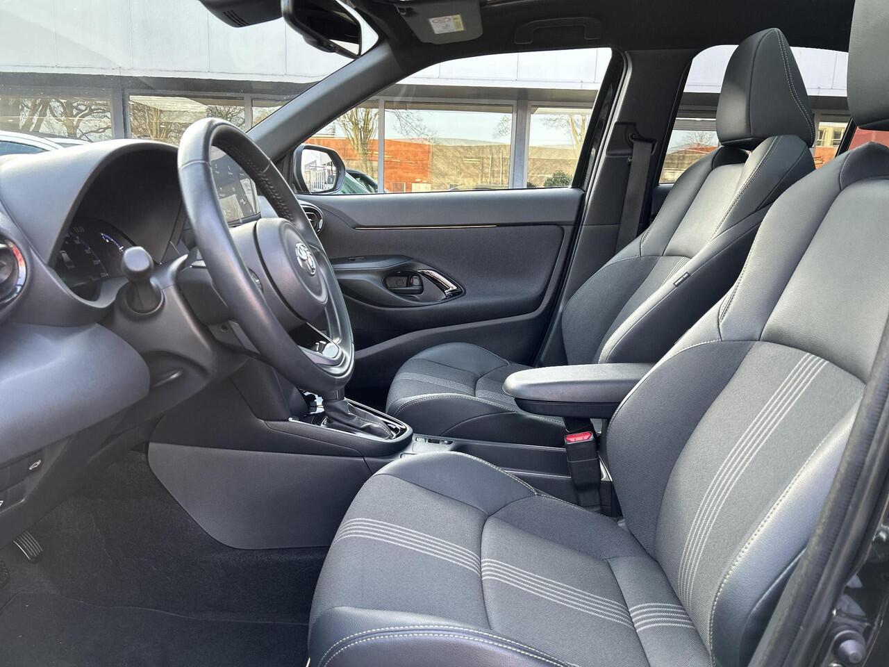 Toyota YARIS Cross 1.5 Hybrid Adventure