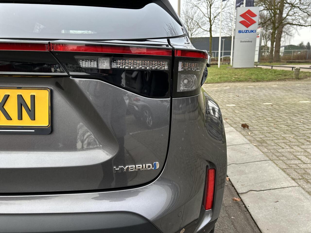 Toyota YARIS Cross 1.5 Hybrid Adventure