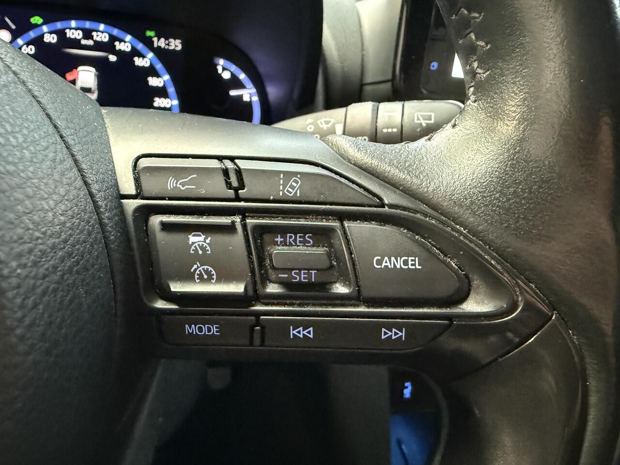 Toyota YARIS Cross 1.5 Hybrid Adventure