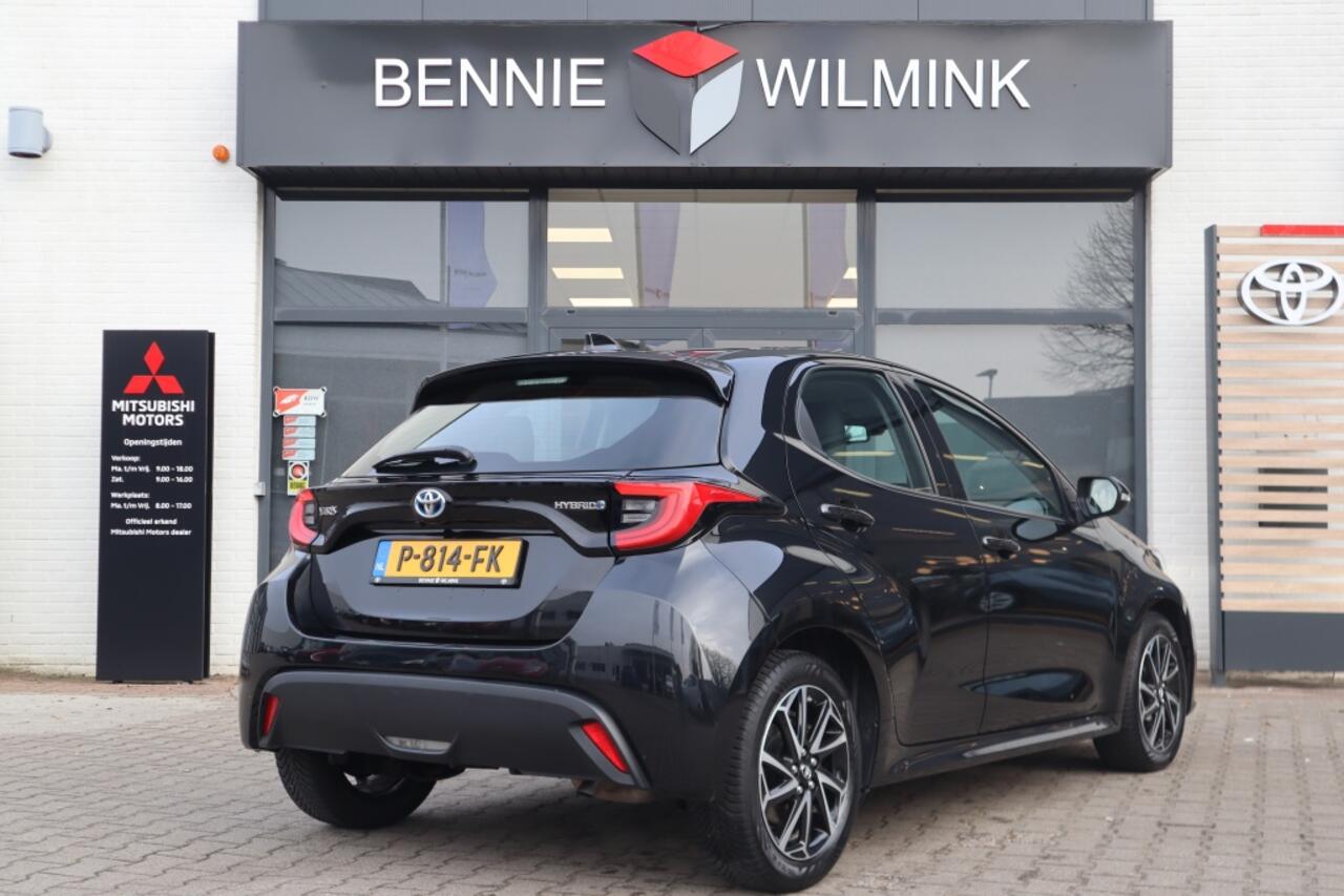 Toyota YARIS 1.5 Hybid Dynamic Keyless | Stoelverwarming | AllSeasons