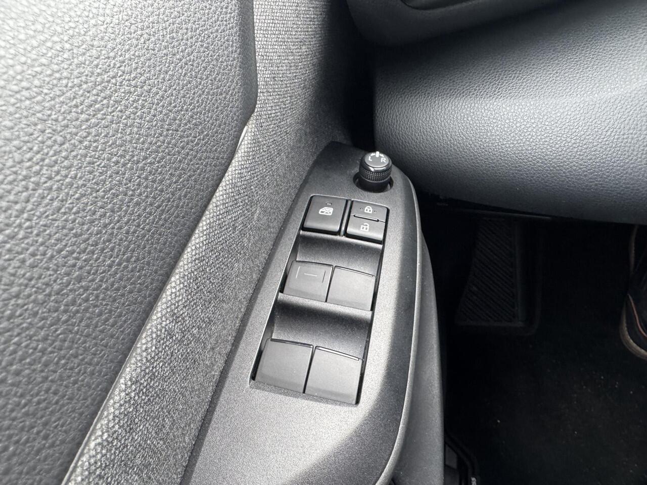 Toyota YARIS Cross 1.5 Hybrid First Edition Dynamic, Org NL en 1e Eigenaar