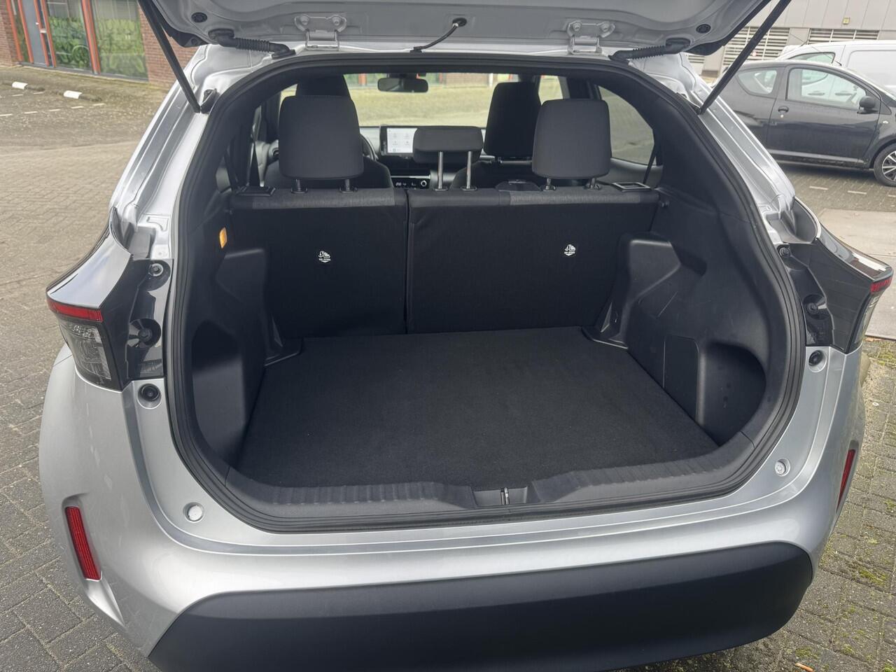 Toyota YARIS Cross 1.5 Hybrid First Edition Dynamic, Org NL en 1e Eigenaar