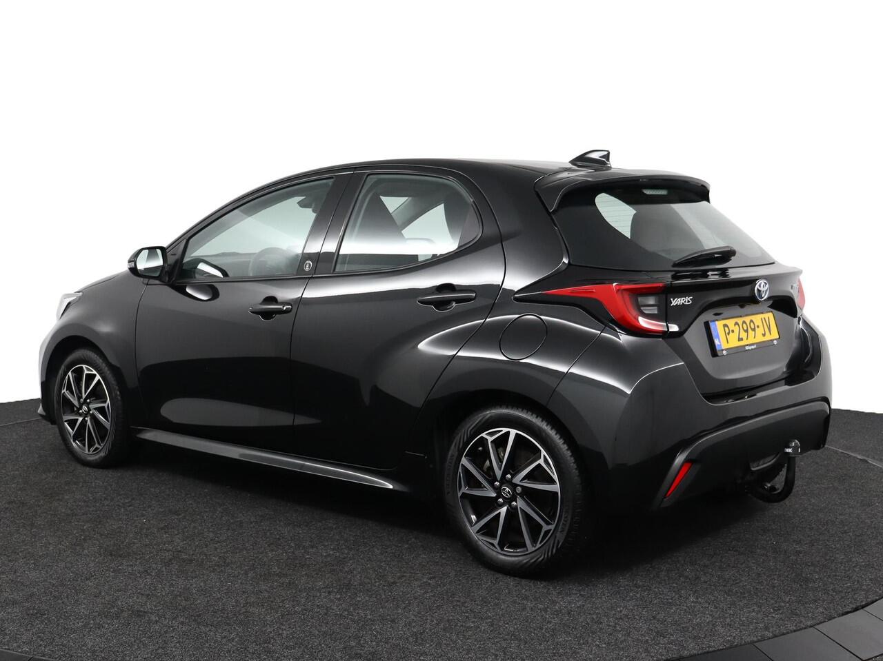 Toyota YARIS 1.5 Hybrid TeamNL | Trekhaak | Apple Carplay/Android Auto | stoelverwarming |
