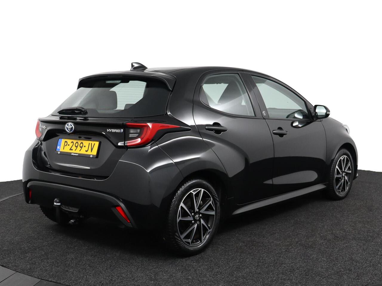 Toyota YARIS 1.5 Hybrid TeamNL | Trekhaak | Apple Carplay/Android Auto | stoelverwarming |