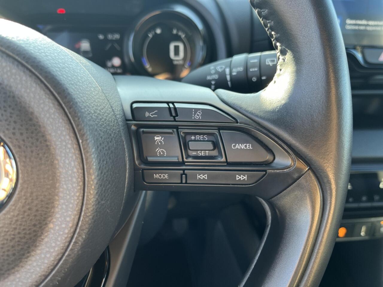 Toyota YARIS 1.5 Hybrid Executive