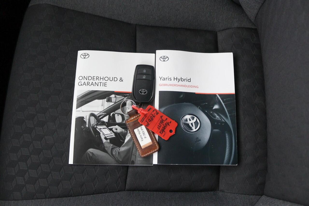 Toyota YARIS 1.5 Hybrid Dynamic | Navigatie | Cruisecontrol | Parkeercamera | Keyless |