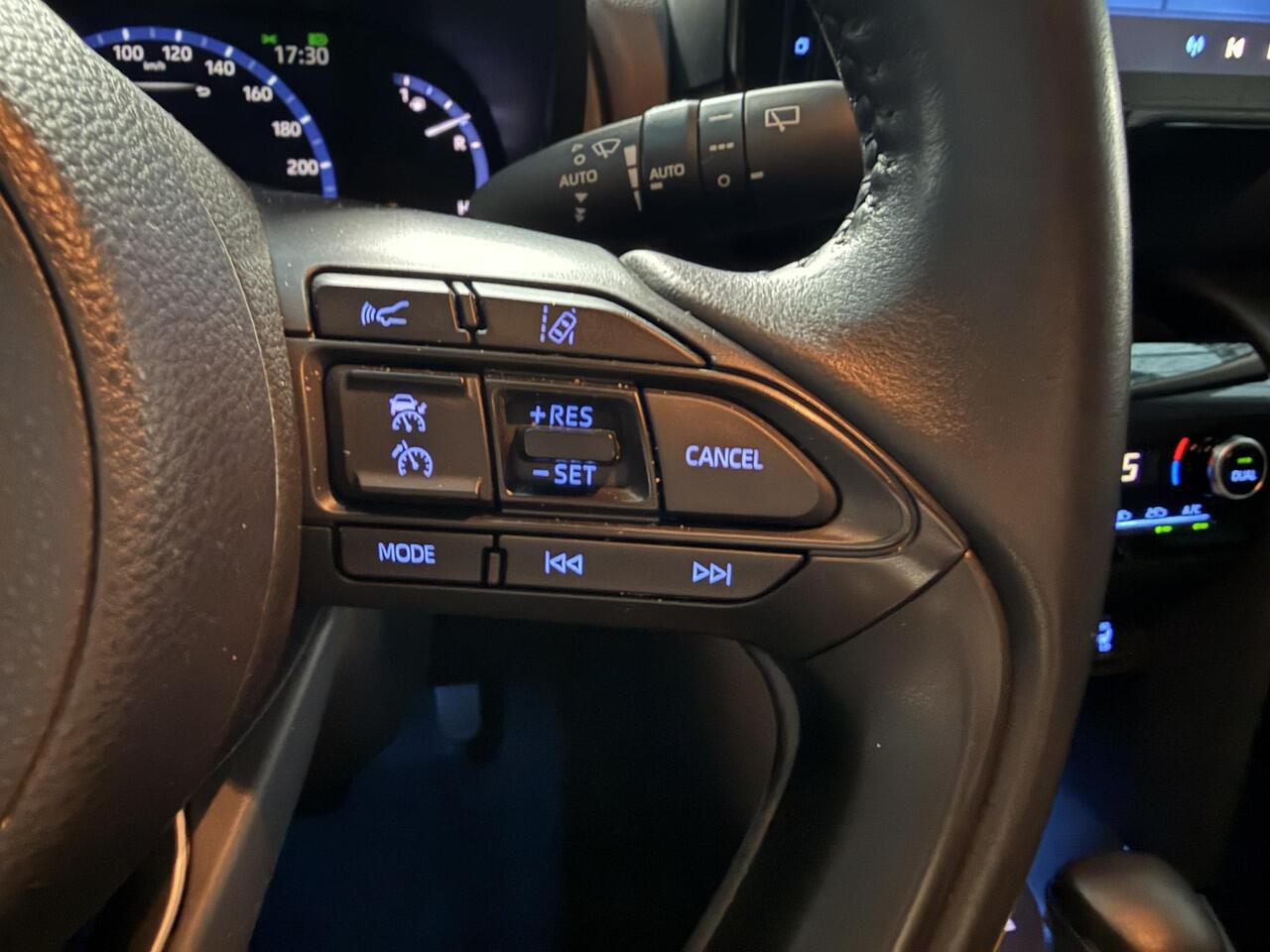 Toyota YARIS Cross 1.5 Hybrid Executive