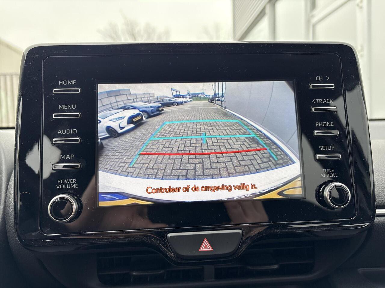 Toyota YARIS 1.5 Hybrid Active **APPLE CARPLAY/ ADAPTIIEF CRUISE CONTROL/ CLIMATE CONTROL**