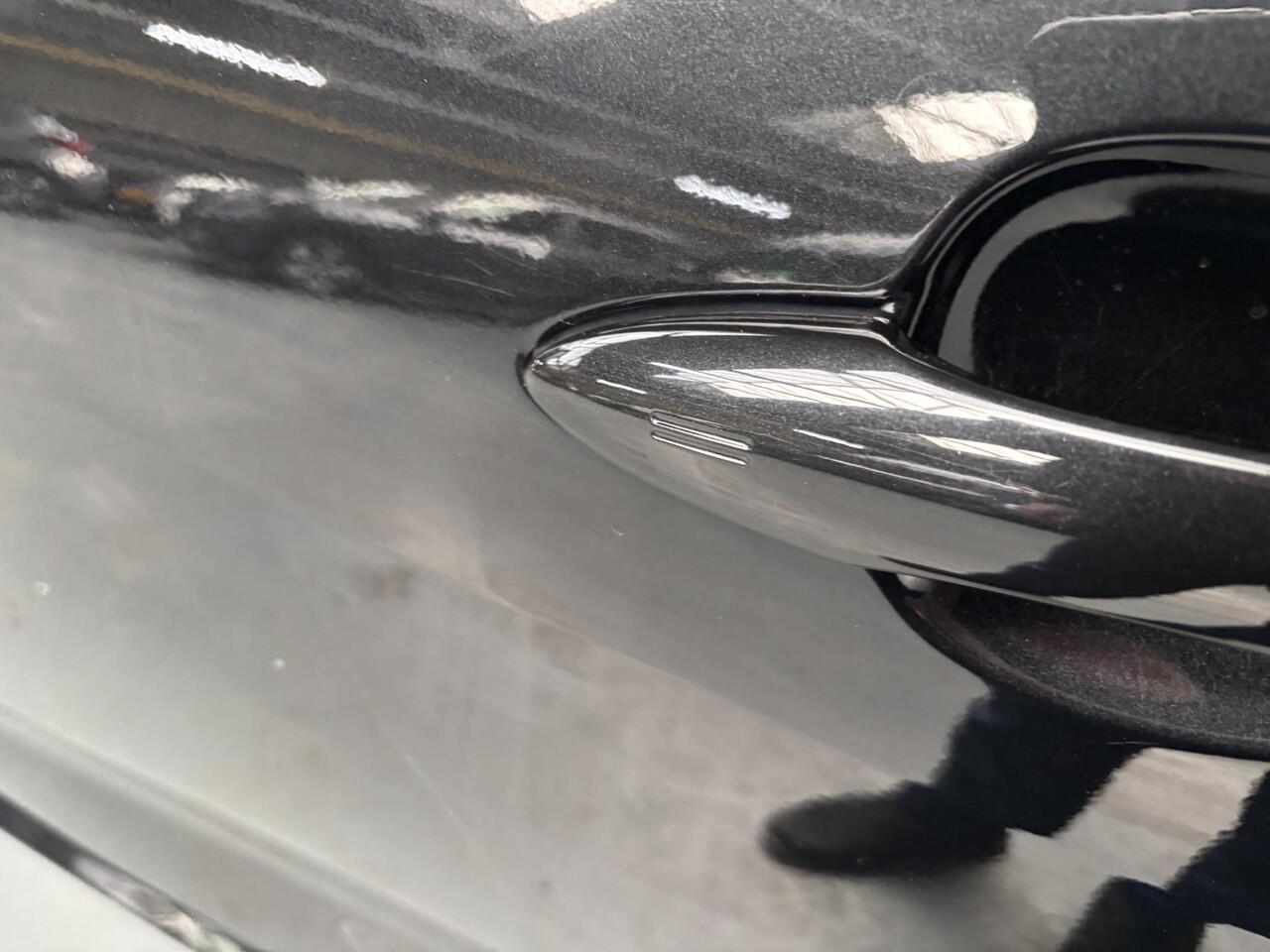 Toyota YARIS 1.5 Hybrid 115 Dynamic APPLE CARPLY / ANDROID AUTO, SLECHTS 8.759KM, STOELVERWARMING!!!